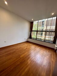Holland Link (D10), Terrace #583549271